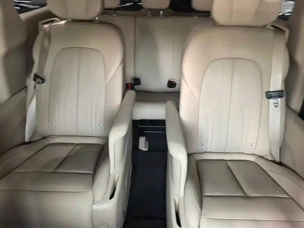Buick GL8 Hybrid 2025 из CN, фото 4