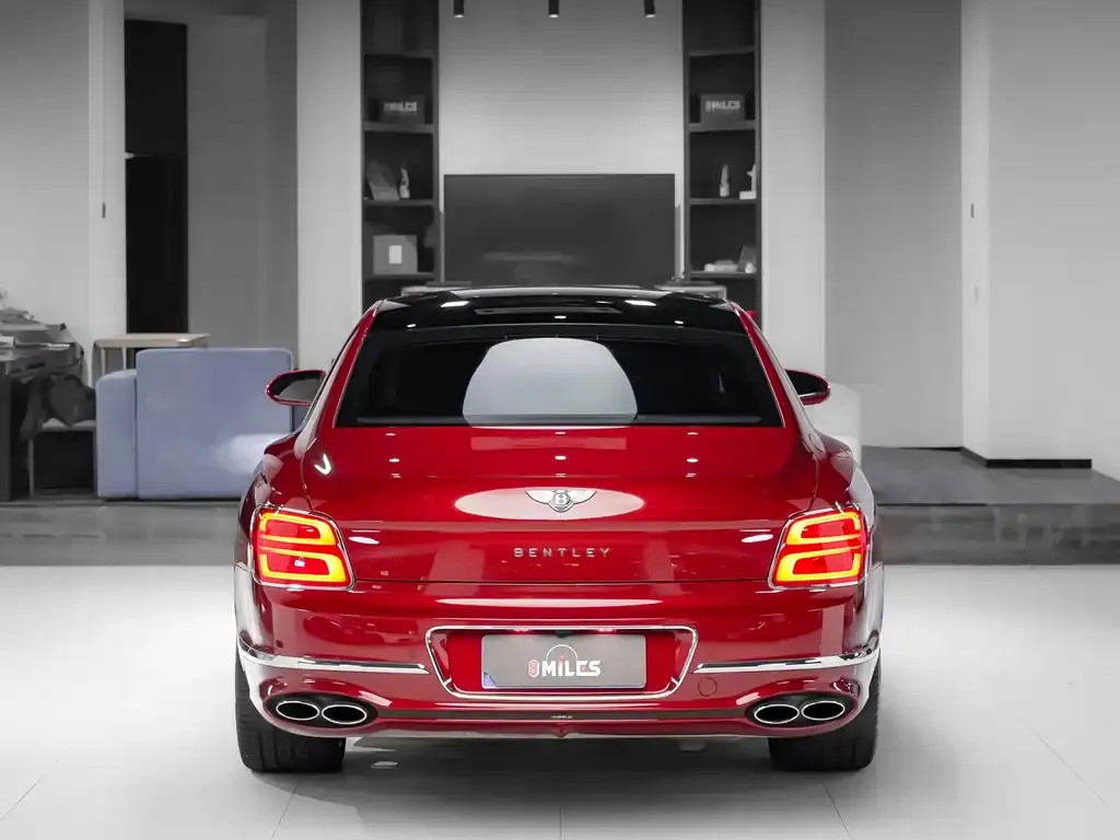 Bentley Flying Spur 2022 из CN, фото 4