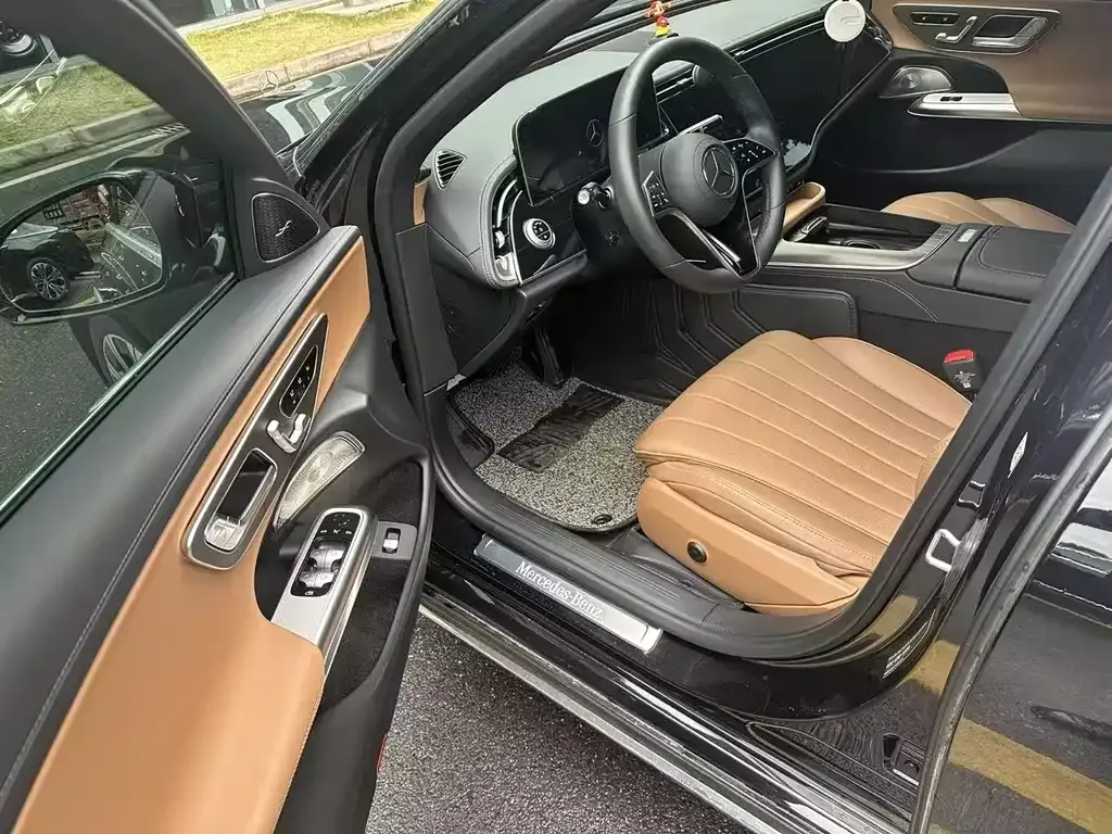 Mercedes-Benz E-Class 2025 из CN, фото 9