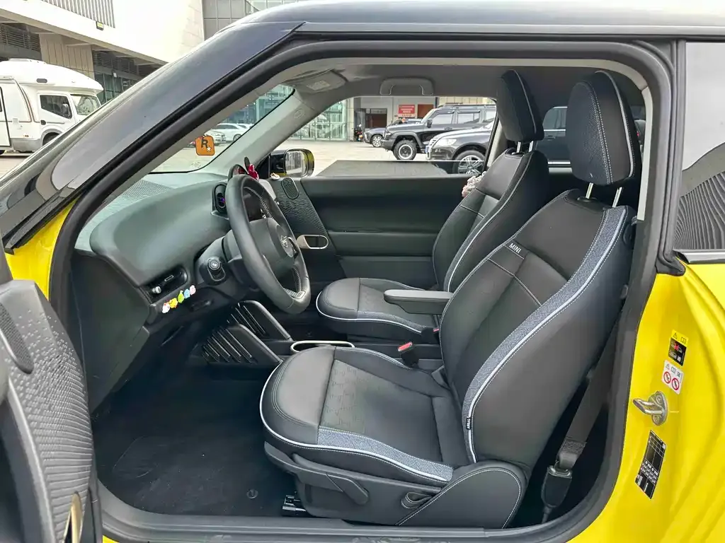MINI Cooper EV 2024 из CN, фото 5