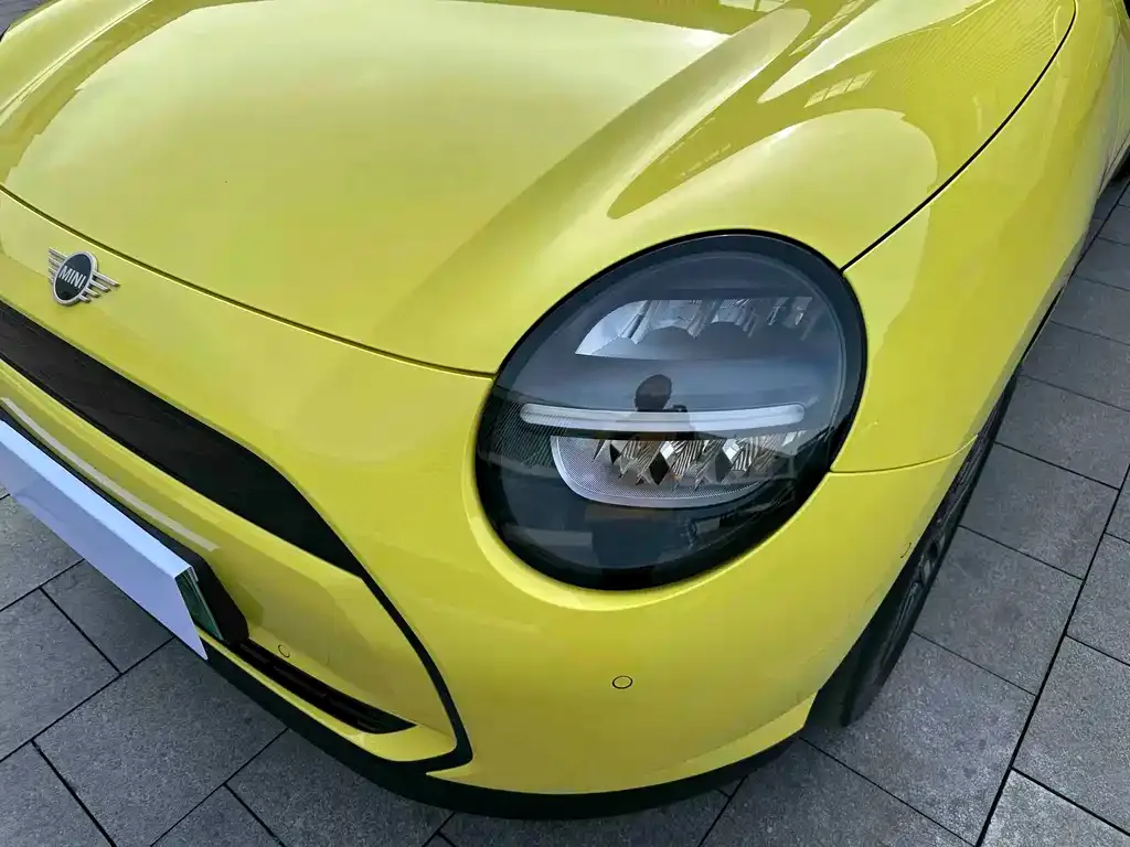 MINI Cooper EV 2024 из CN, фото 3