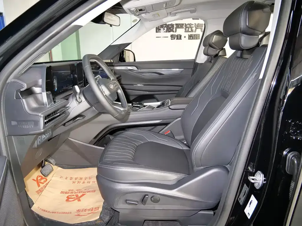 Ford Edge 2025 из CN, фото 9
