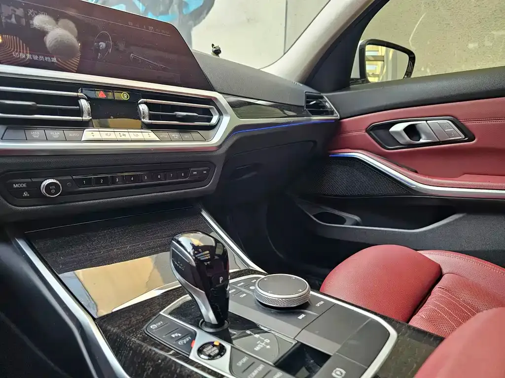 BMW 3 Series — фото 1