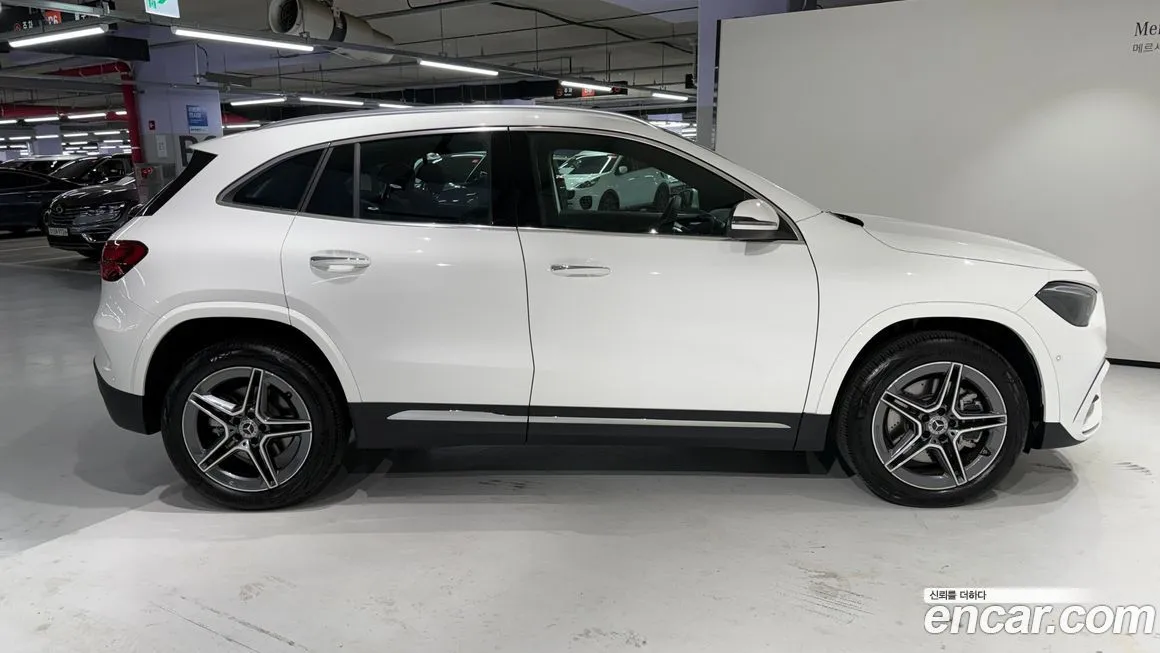 Mercedes-Benz GLA-Class — фото 4