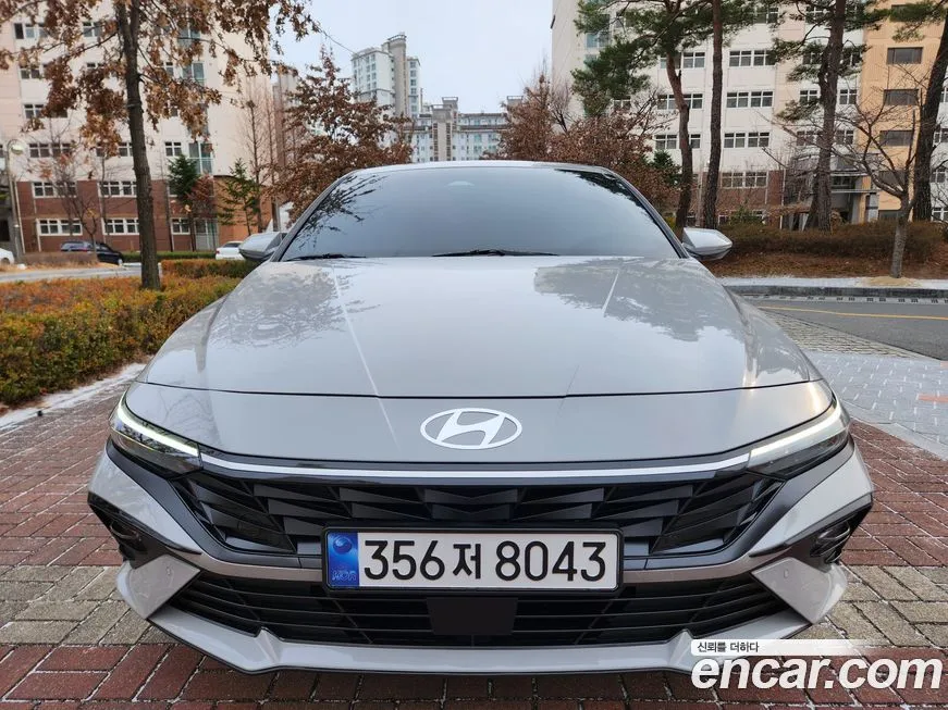 Hyundai AVANTE — фото 1