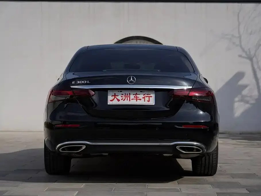Mercedes-Benz E-Class 2022 из CN, фото 4