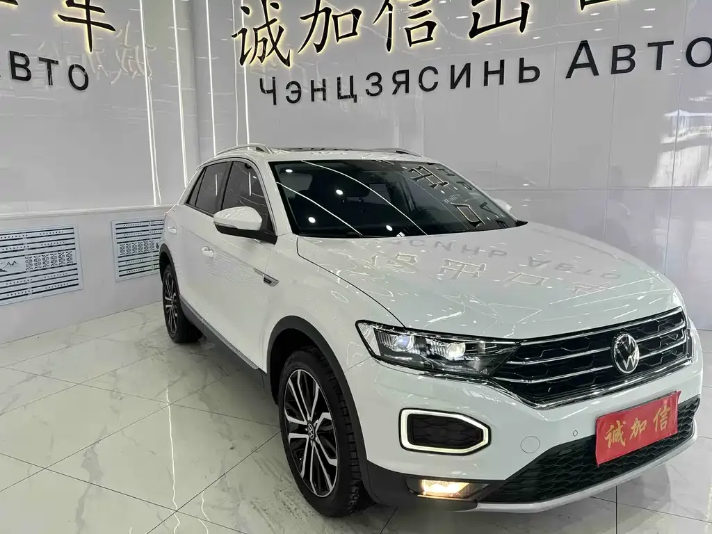 Volkswagen T-Roc 2023 из CN, фото 3