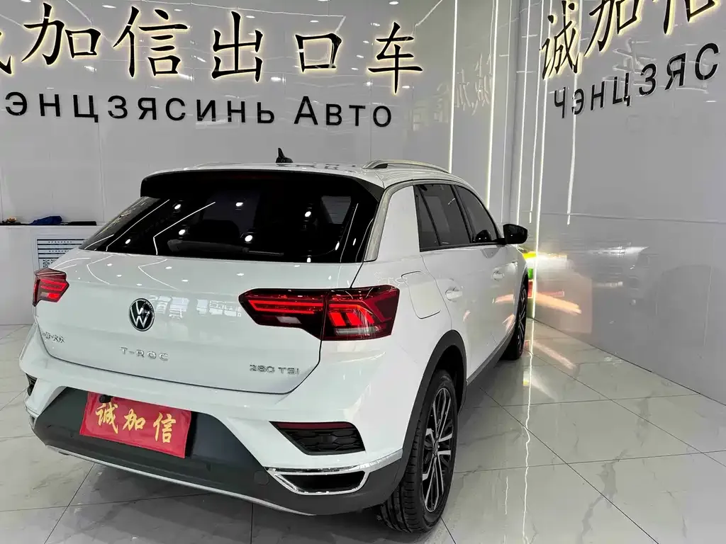 Volkswagen T-Roc 2023 из CN, фото 2