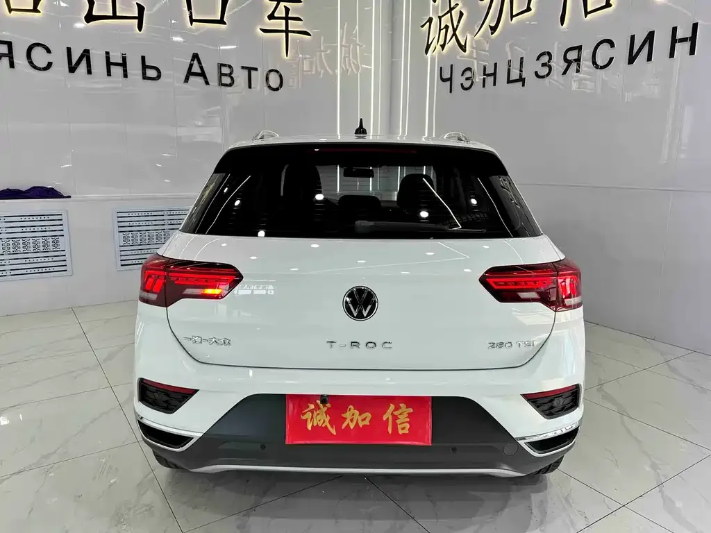 Volkswagen T-Roc 2023 из CN, фото 6