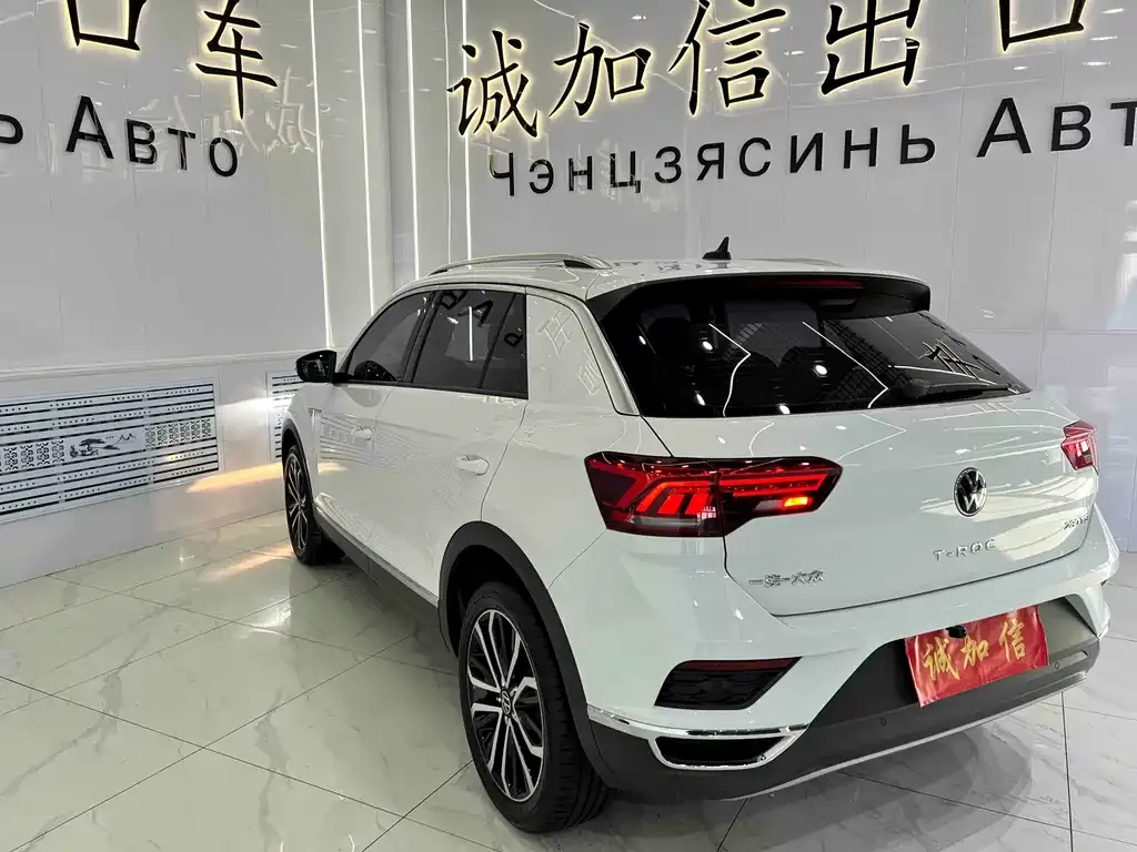 Volkswagen T-Roc 2023 из CN, фото 8