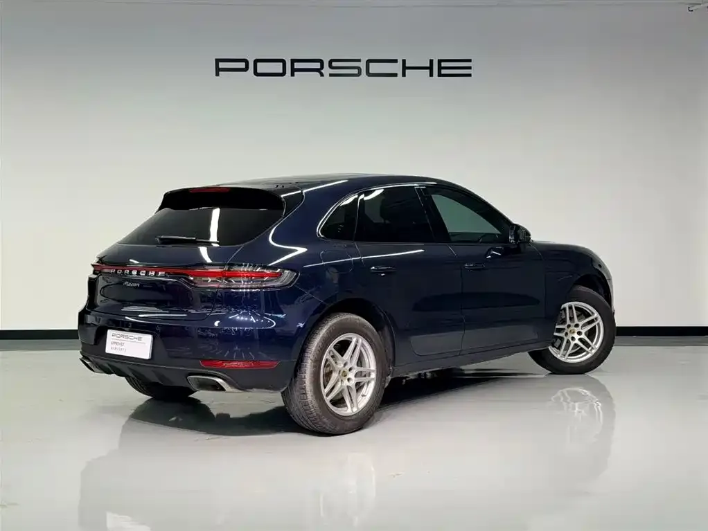 Porsche Macan — фото 7