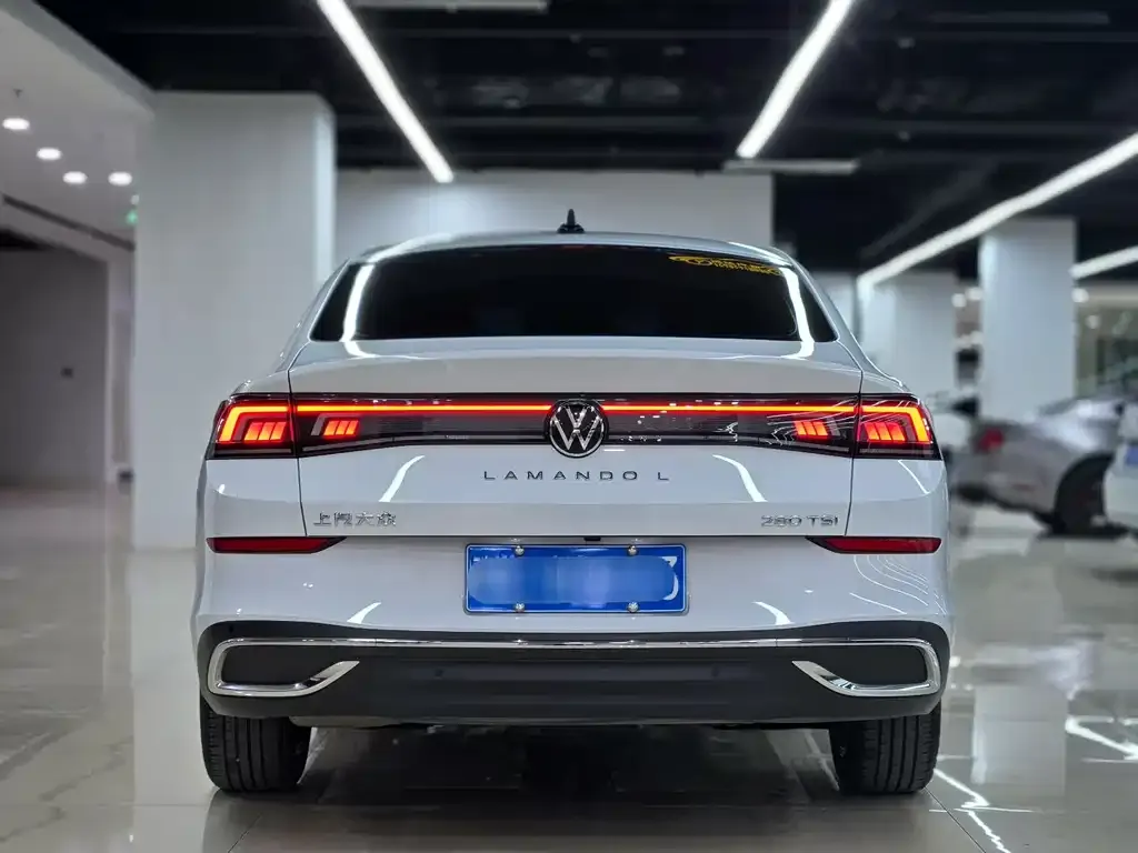 Volkswagen Lamando 2024 из CN, фото 3