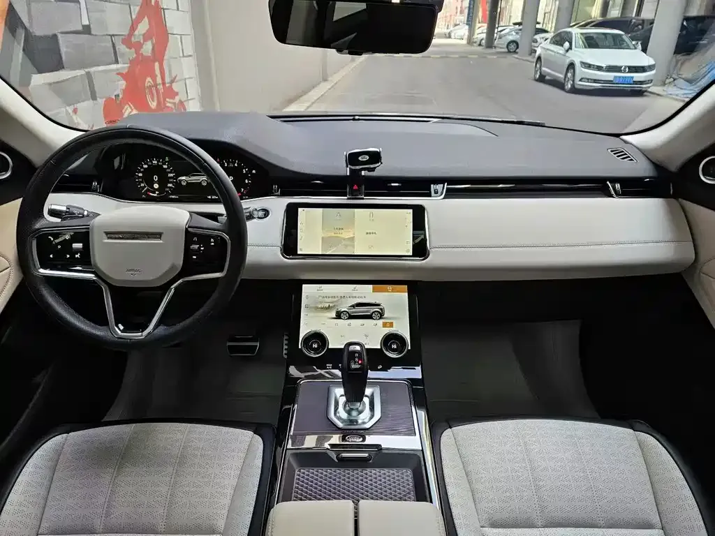 Land Rover Evoque 2022 из CN, фото 2