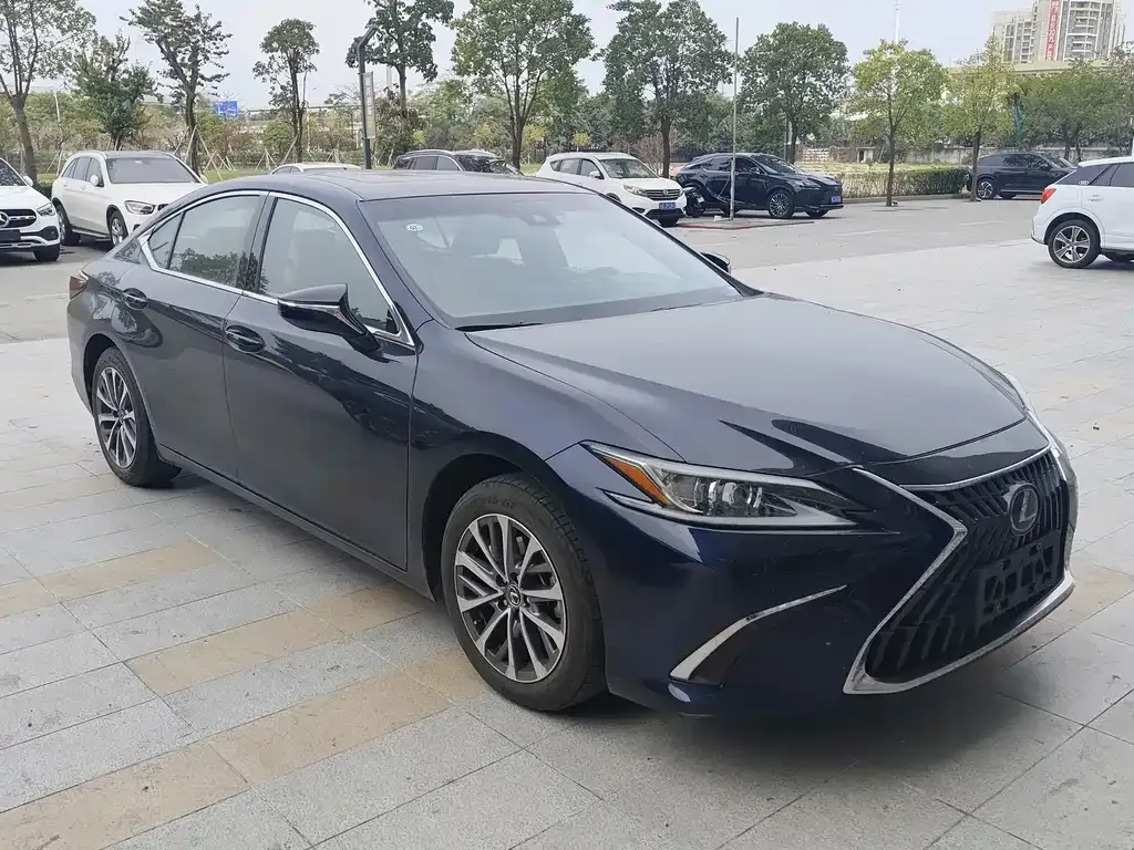 Lexus ES 2024 из CN, фото 7