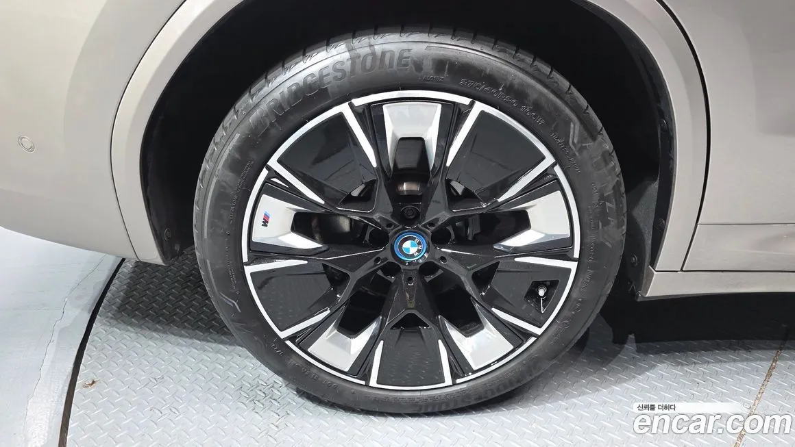 BMW iX3 2024 из KR, фото 9