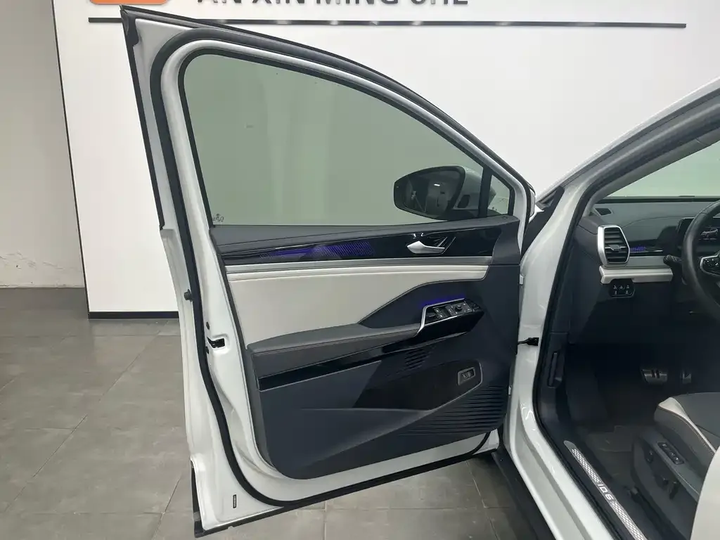 Volkswagen ID.6 Crozz 2022 из CN, фото 5