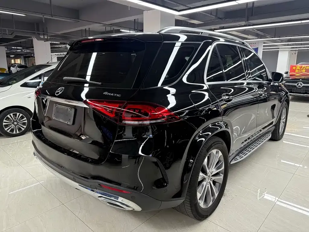 Mercedes-Benz GLE — фото 8