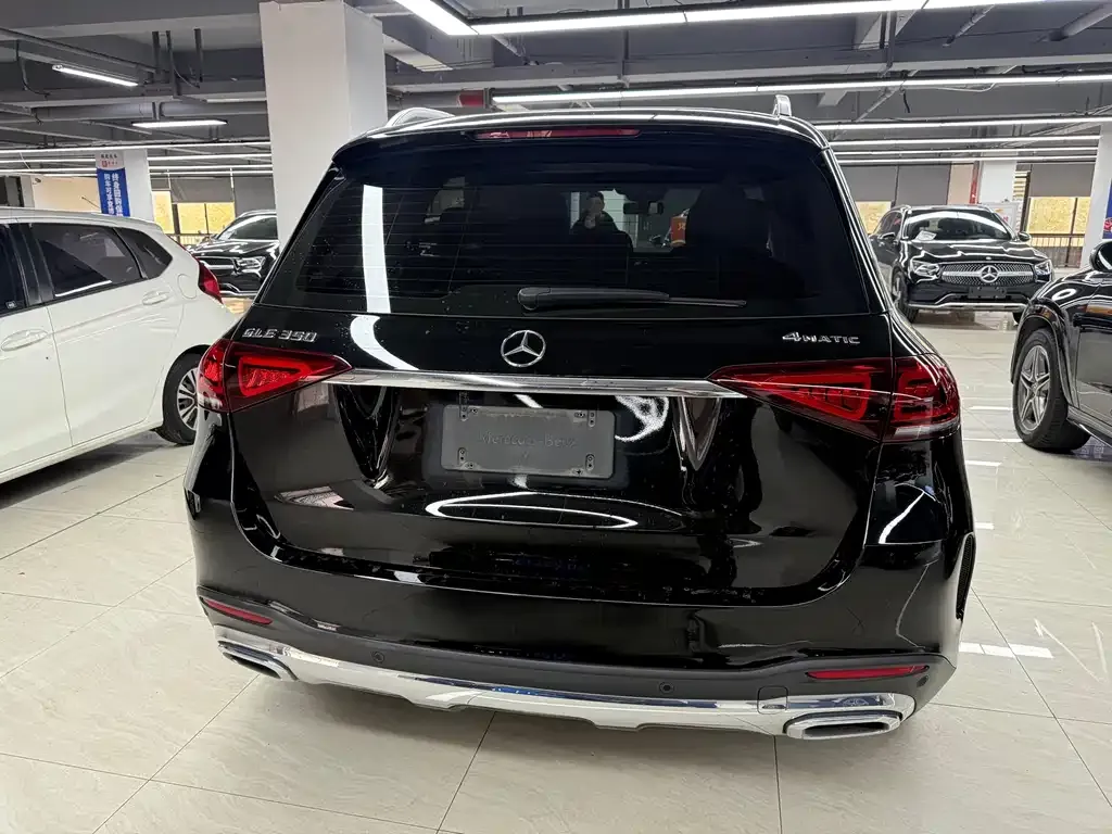 Mercedes-Benz GLE — фото 6