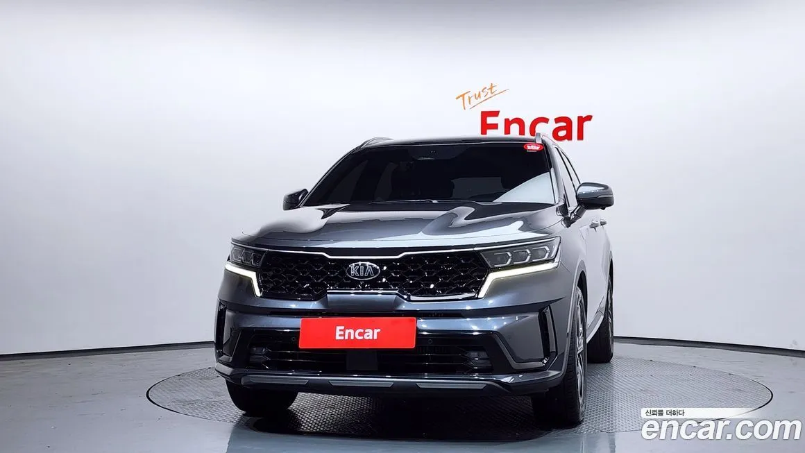 Kia Sorento — фото 7