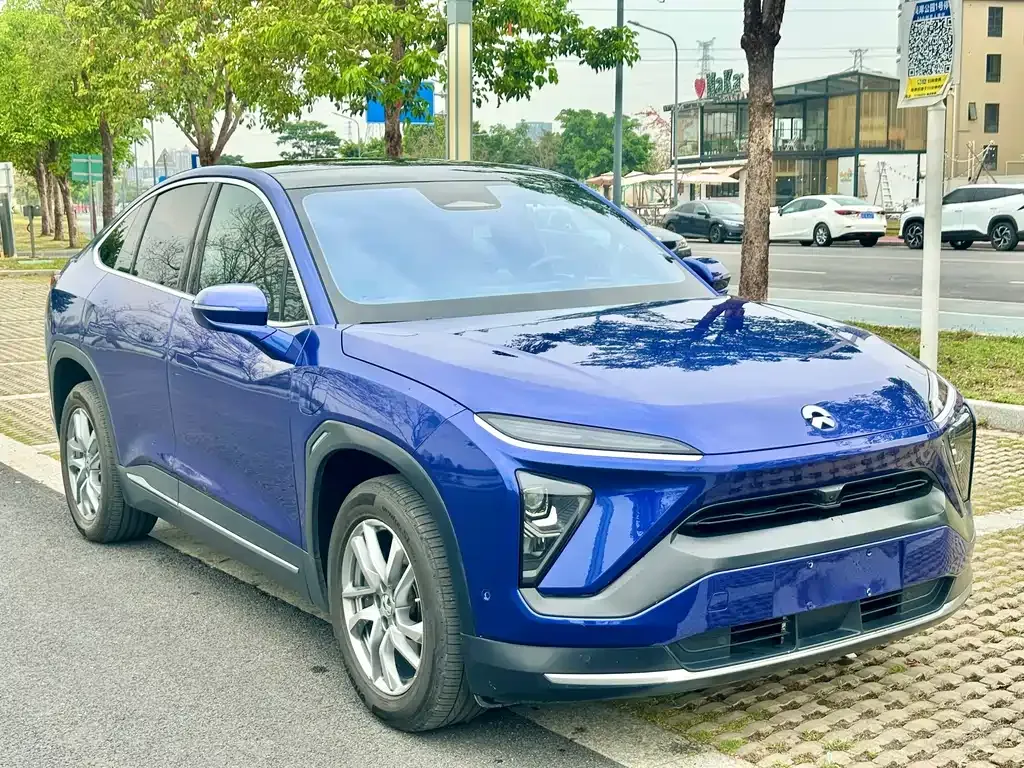 NIO EC6 — фото 8