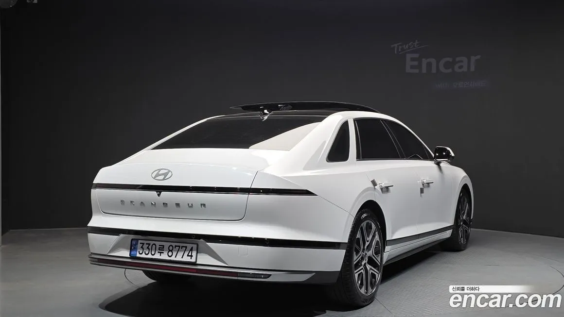 Hyundai Grandeur 2023 из KR, фото 4