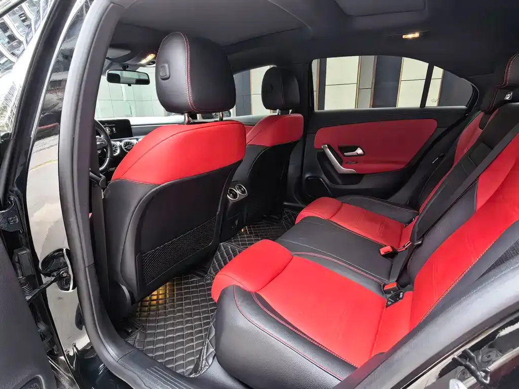 Mercedes-Benz A-Class AMG — фото 6