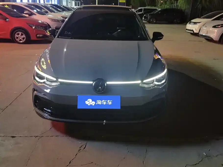 Volkswagen Golf 2023 из CN, фото 7