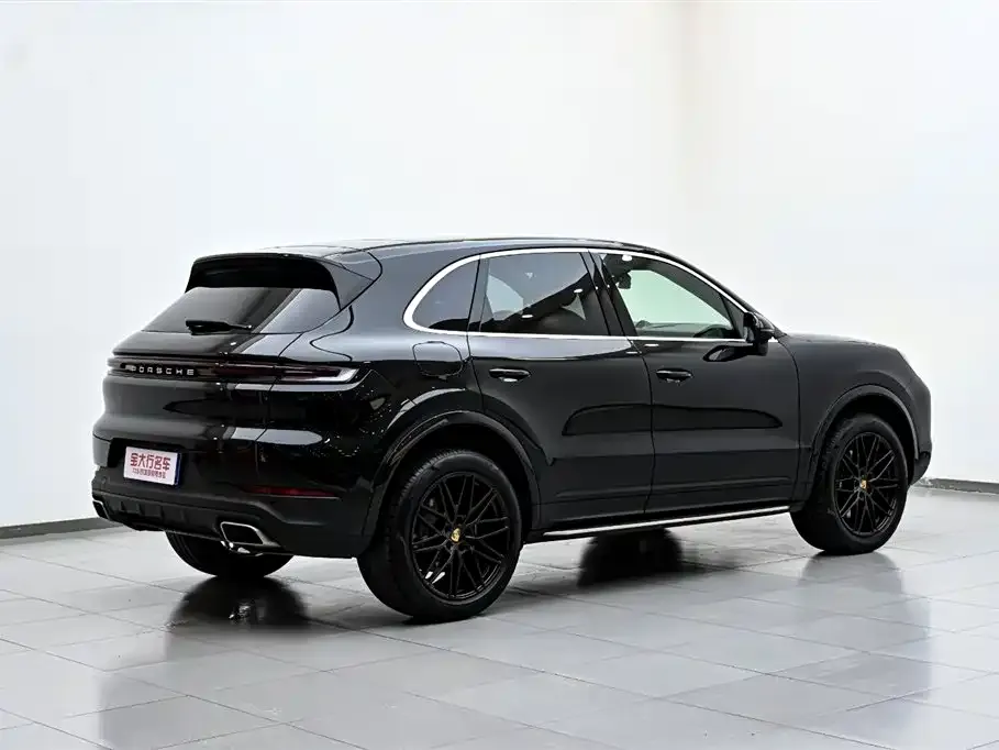 Porsche Cayenne — фото 2