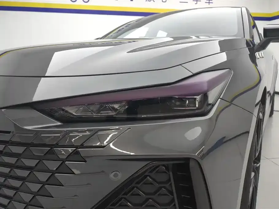 Changan UNI-V 2023 из CN, фото 9