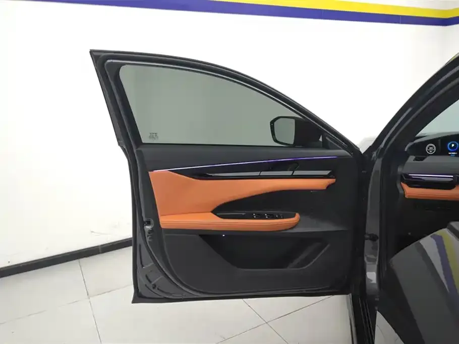 Changan UNI-V 2023 из CN, фото 7