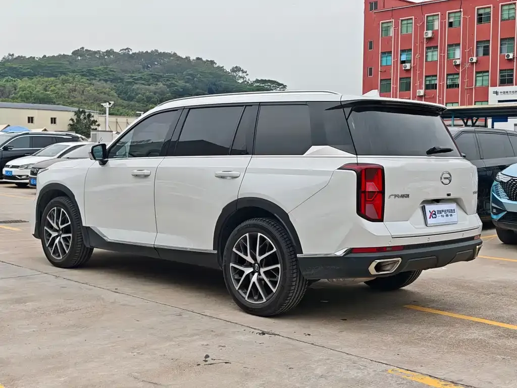 GAC Motor Trumpchi GS8 — фото 8