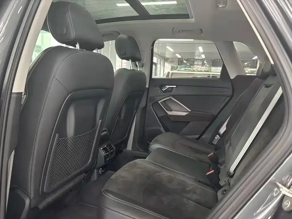 Audi Q3 2022 из CN, фото 3