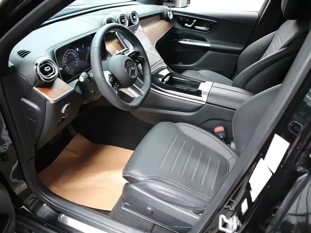 Mercedes-Benz GLC 2024 из CN, фото 7