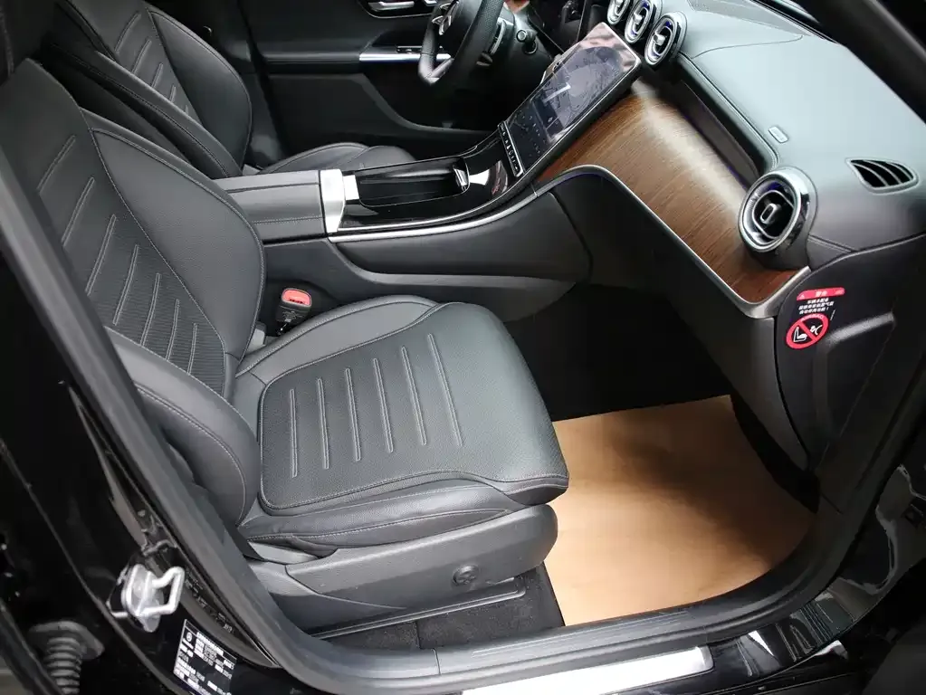 Mercedes-Benz GLC 2024 из CN, фото 4