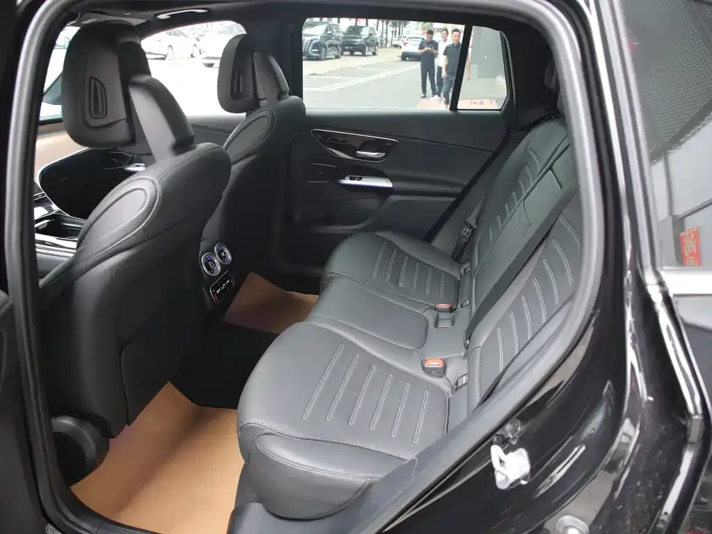 Mercedes-Benz GLC 2024 из CN, фото 8