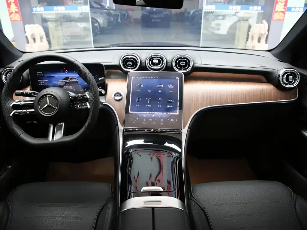 Mercedes-Benz GLC 2024 из CN, фото 5