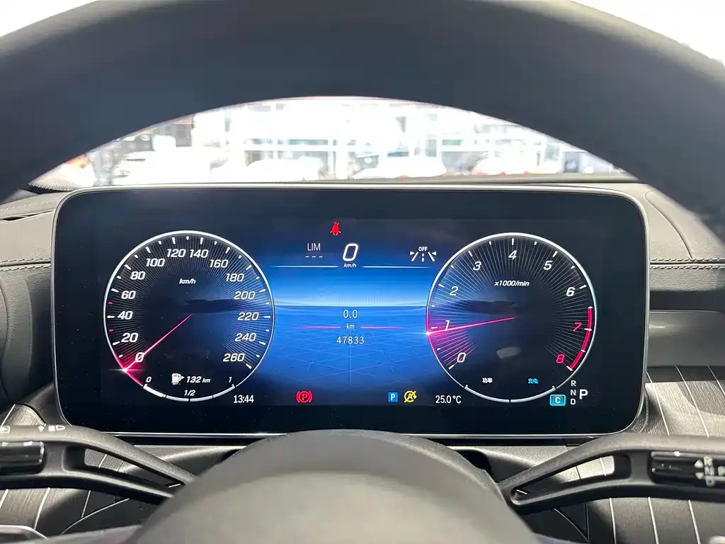 Mercedes-Benz C-Class 2024 из CN, фото 2