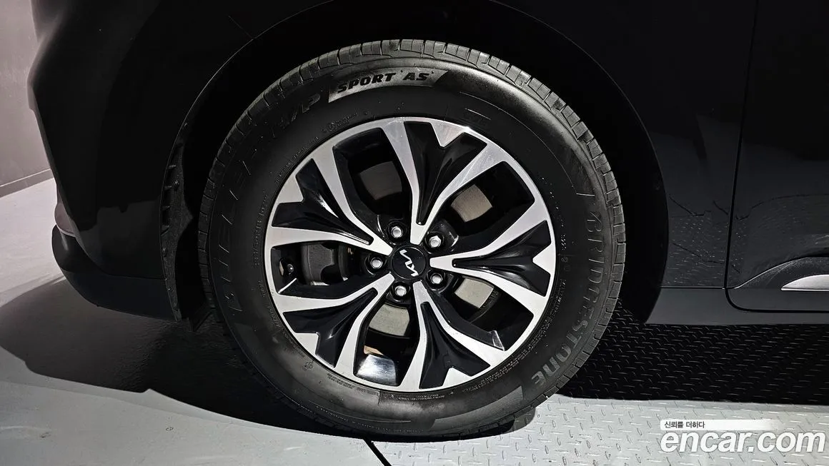 Kia Carnival 2023 из KR, фото 5