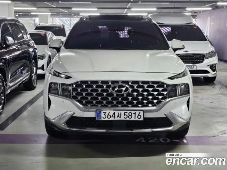 Hyundai Santafe — фото 1