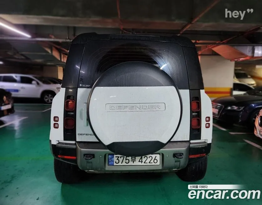 Land Rover Defender 2024 из KR, фото 3