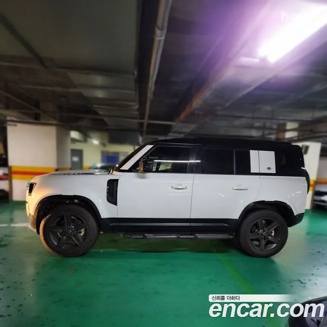 Land Rover Defender 2024 из KR, фото 2