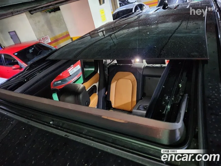 Land Rover Defender 2024 из KR, фото 8
