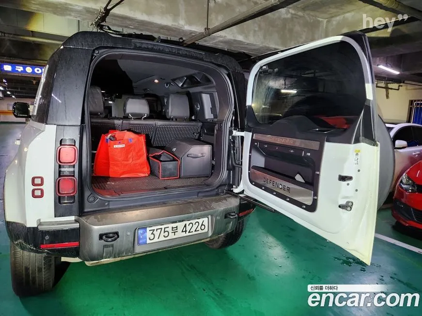 Land Rover Defender 2024 из KR, фото 5