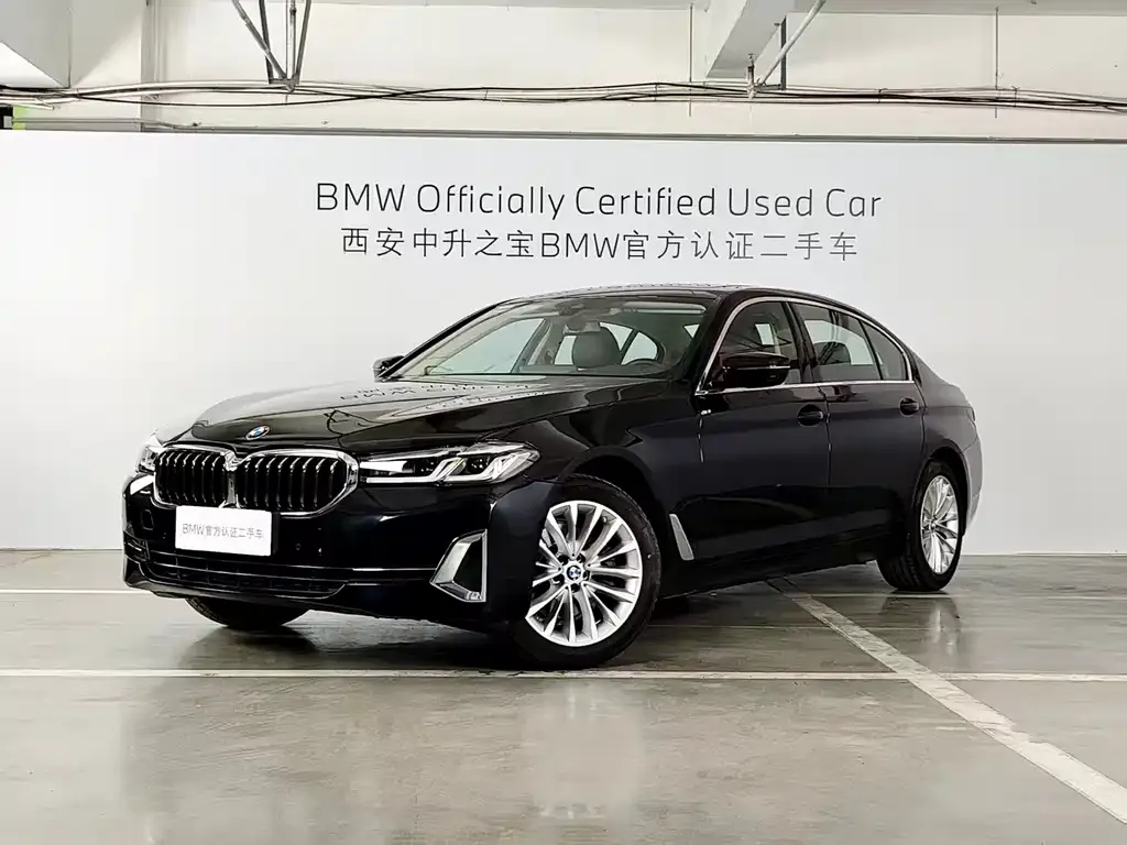 BMW 5 Series — фото 1