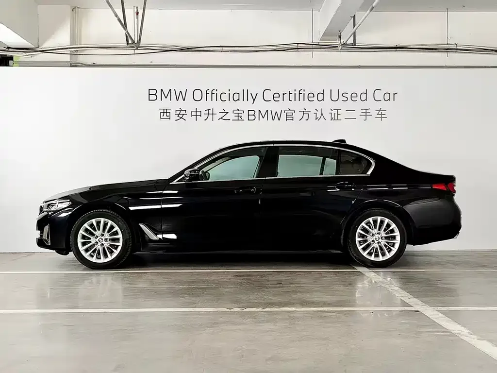 BMW 5 Series — фото 3
