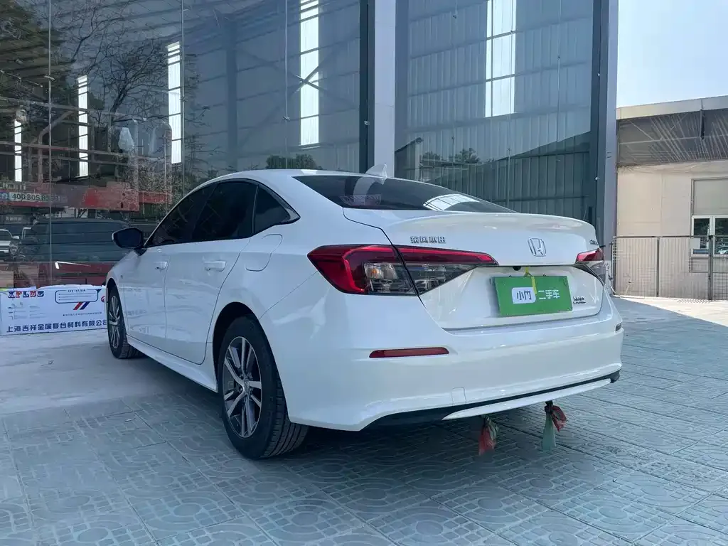 Honda Civic — фото 8
