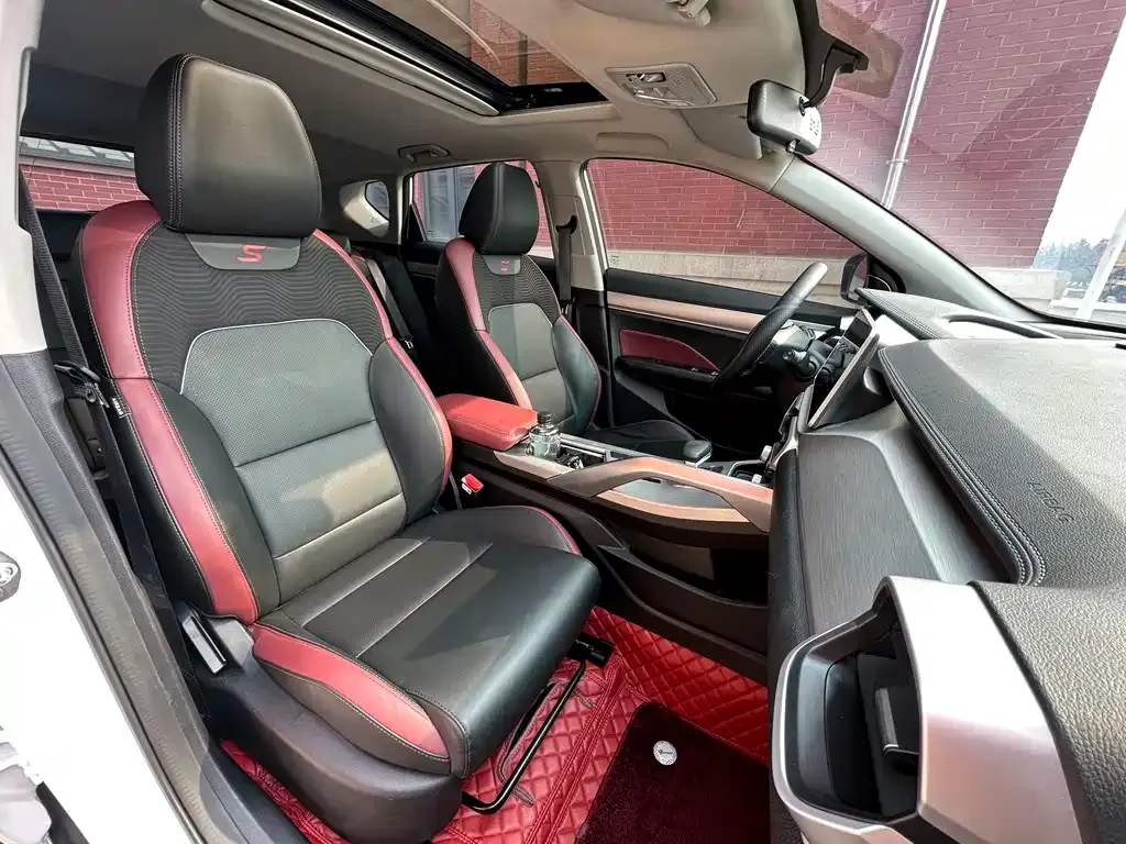 Geely Binyue 2022 из CN, фото 10