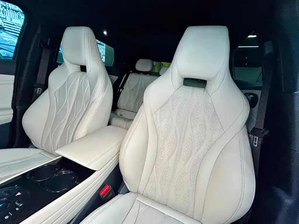BYD Seal 06GT — фото 10
