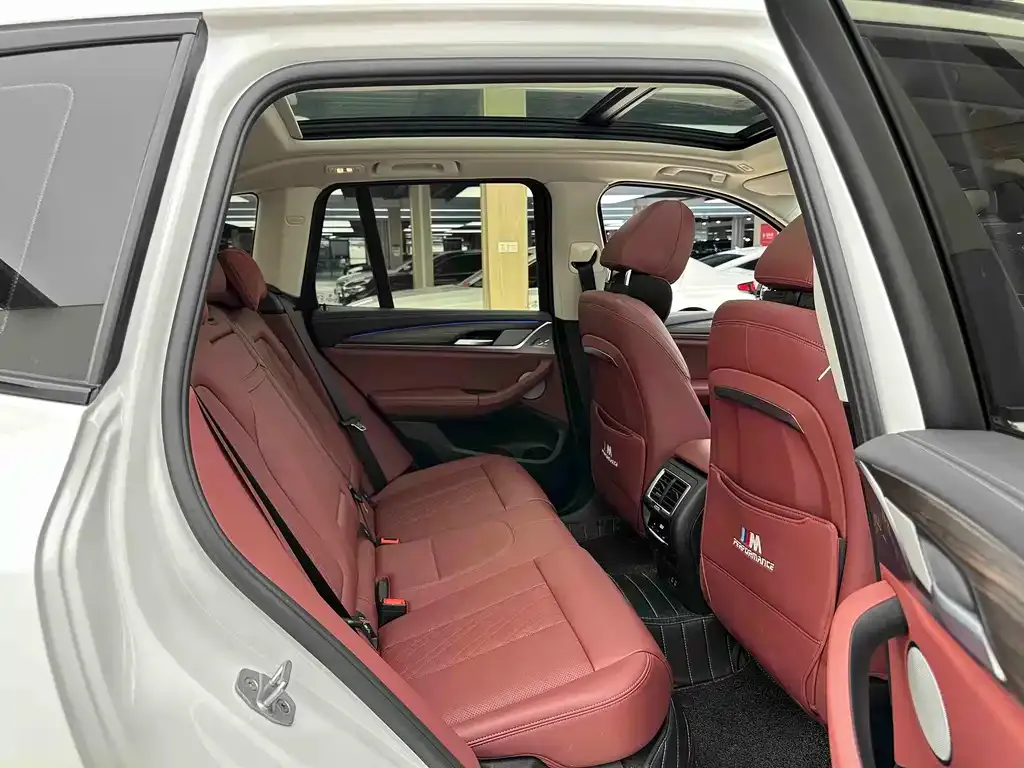 BMW X3 2024 из CN, фото 5