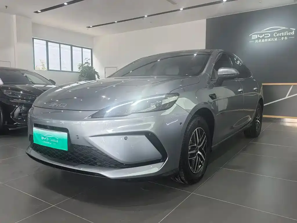 BYD Seal 05 DM-i 2025 из CN, фото 1